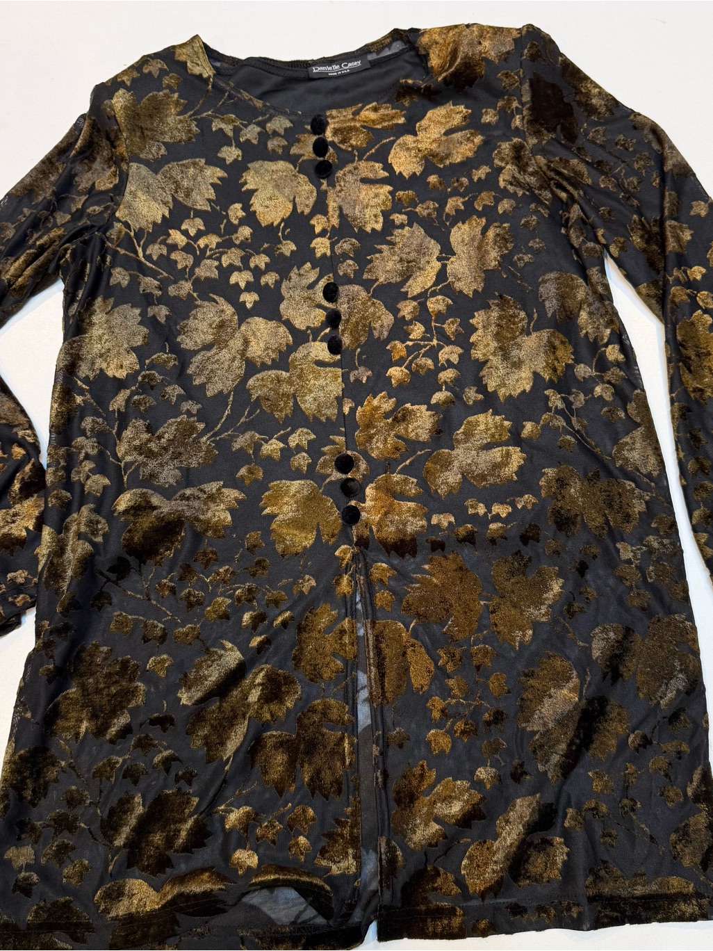 Velvet Black Pants With Gold Floral Burnout Top — image 3 of 8